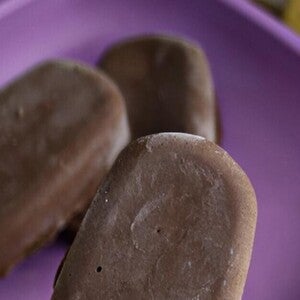 Chocolate Banana Fudge Pops